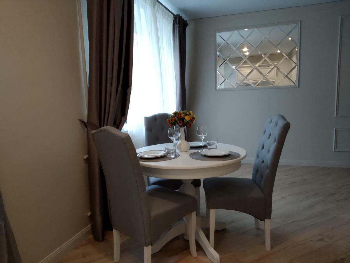 Vip Apartament Gomel Apartman Kültér fotó